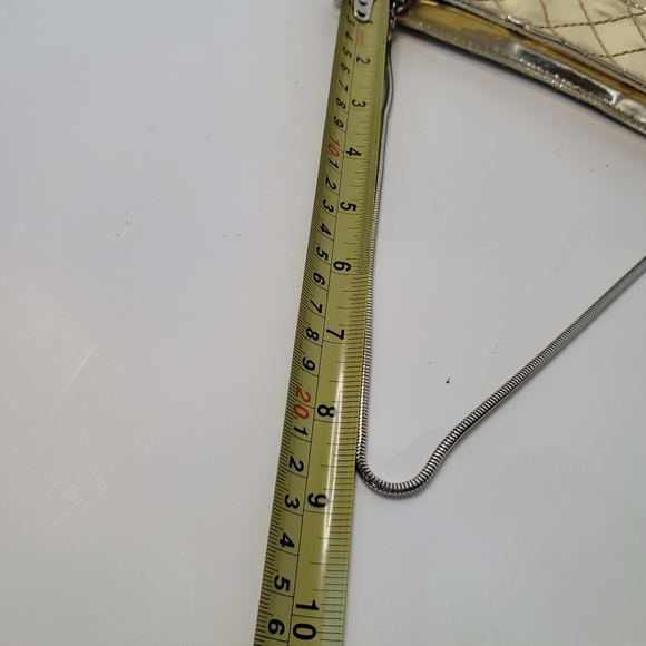 Vintage Steve Madden Metallic Gold Quilted clutch bag with detachable straps - Picture 12 of 13